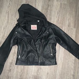 NWOT Vegan leather Levi jacket with hood.